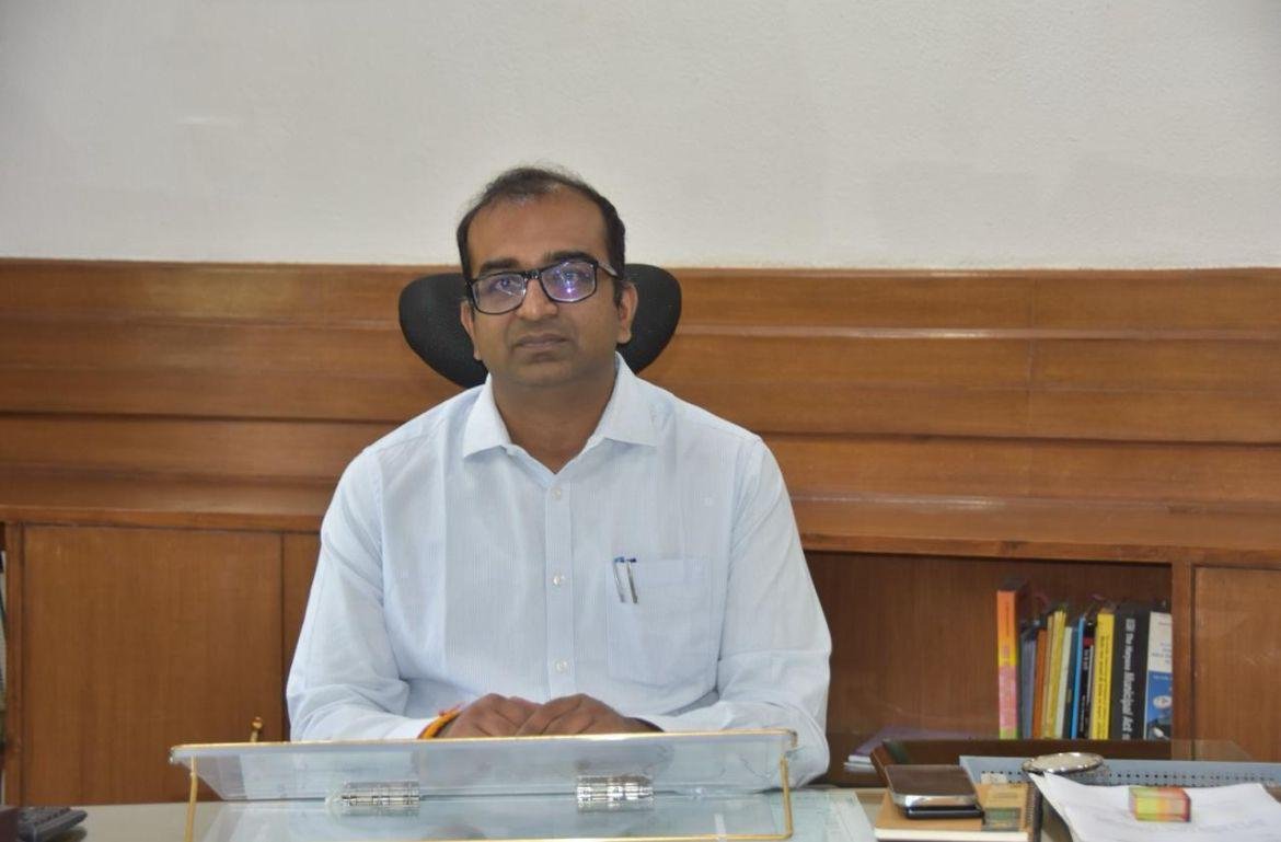 Dr. Yash Garg ने जारी की मतदाता सूची, तैयार हैं 4,33,369 वोटर