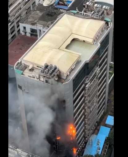 मुंबई के Times Tower में भयंकर आग, 3 मजदूरों की मौत