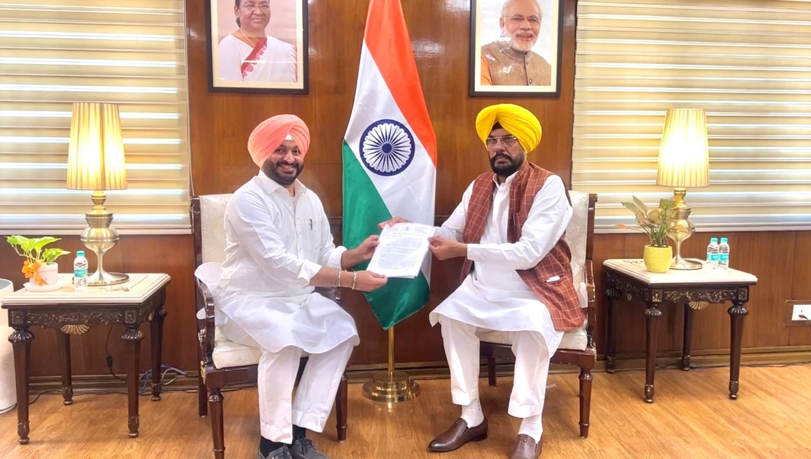 Kuldeep Singh Dhaliwal ने की अजनाला-बल्लढ़वाल को रेल नेटवर्क…