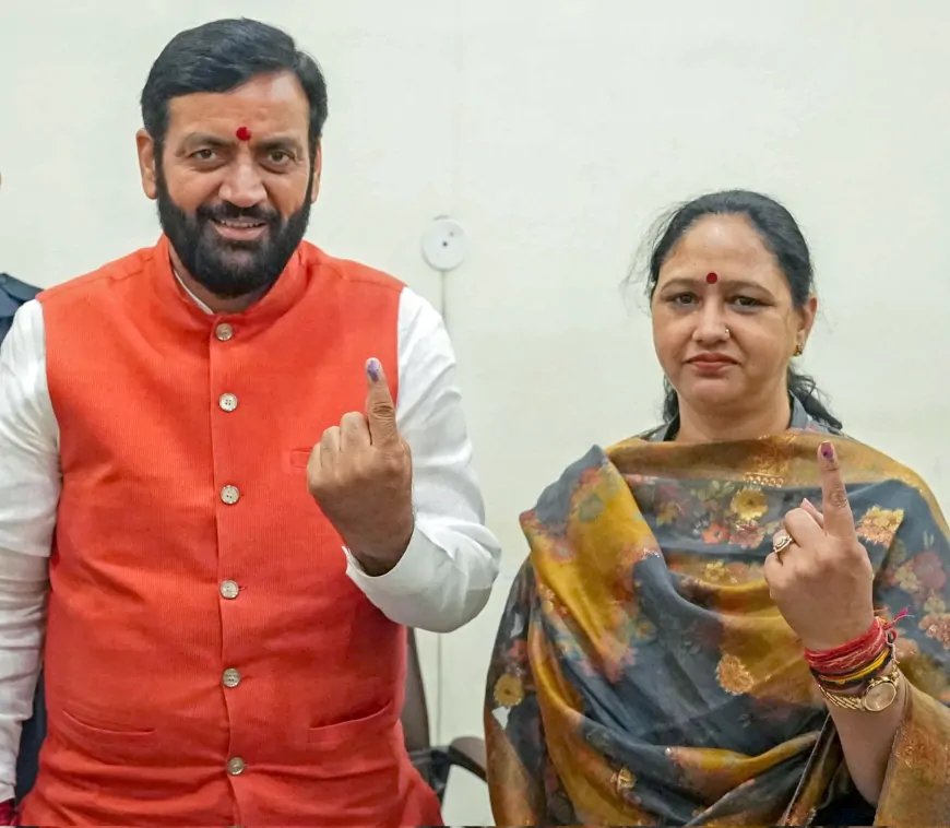 मुख्यमंत्री नायब सिंह सैनी ने अंबाला में डाला वोट, कहा- ‘भाजपा भारी बहुमत से बनाएगी तीसरी बार सरकार’
