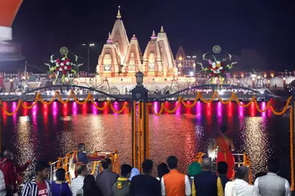 ब्रह्मसरोवर के घाटों पर विविध लोक संस्कृतियों का धमाल, पर्यटकों का मनमोहक अनुभव