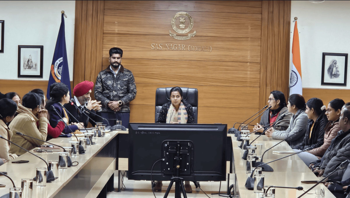 डीसी आशिका जैन का जनता को बेहतर सेवाएं देने के लिए समर्पण और परिश्रम पर जोर!