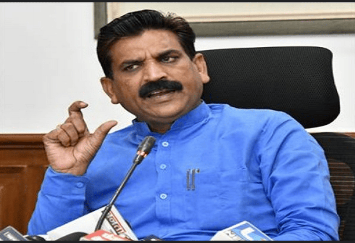 महर्षि दयानंद सरस्वती ने दिया सामाजिक समानता का संदेश: कैबिनेट मंत्री कृष्ण कुमार बेदी