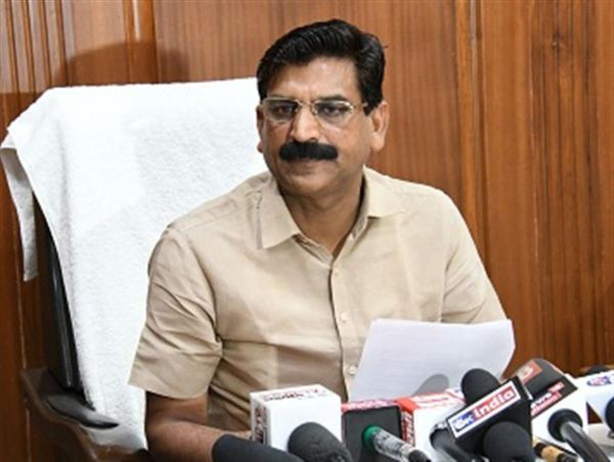 हरियाणा में गरमाया अनुसूचित जाति कर्मचारियों की पदोन्नति का मुद्दा, कैबिनेट मंत्री से मिले शिक्षक संघ के प्रतिनिधि!