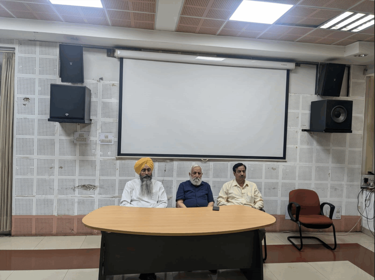 पंचकूला में श्रद्धांजलि सभा: पहलगाम आतं*की हमले में मारे गए पर्यटकों को दी गई श्रद्धांजलि!