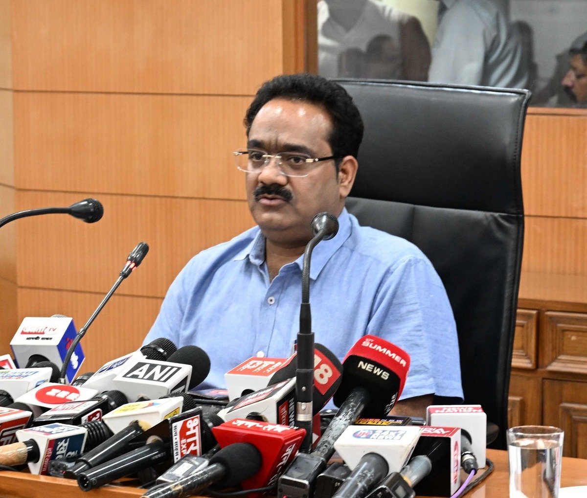 चुनावी मैदान में दक्षता की तैयारी: 369 अधिकारियों को दिल्ली में मिला प्रशिक्षण!