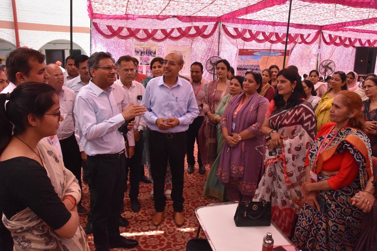 हरियाणा में हर 10 किमी पर होगा मॉडल संस्कृति स्कूल: मुख्य सचिव अनुराग रस्तोगी ने दी बड़ी घोषणा!