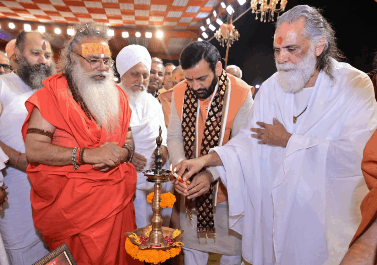 आध्यात्मिक चेतना और श्रीकृष्ण का संदेश: हरियाणा के मुख्यमंत्री नायब सिंह सैनी ने युवाओं को दिखाई जीवन की दिशा