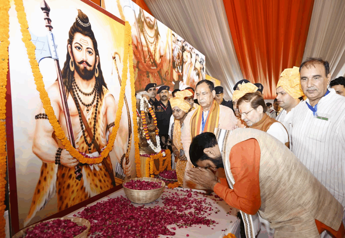 भगवान परशुराम के नाम होगी राज्य की नई पहचान: मुख्यमंत्री नायब सिंह सैनी ने की ये बड़ी घोषणाएं!