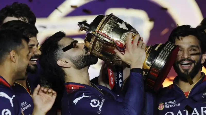 RCB बनी पहली बार चैंपियन, जीते ₹20 करोड़ – देखें IPL 2025 की पूरी इनामी सूची!
