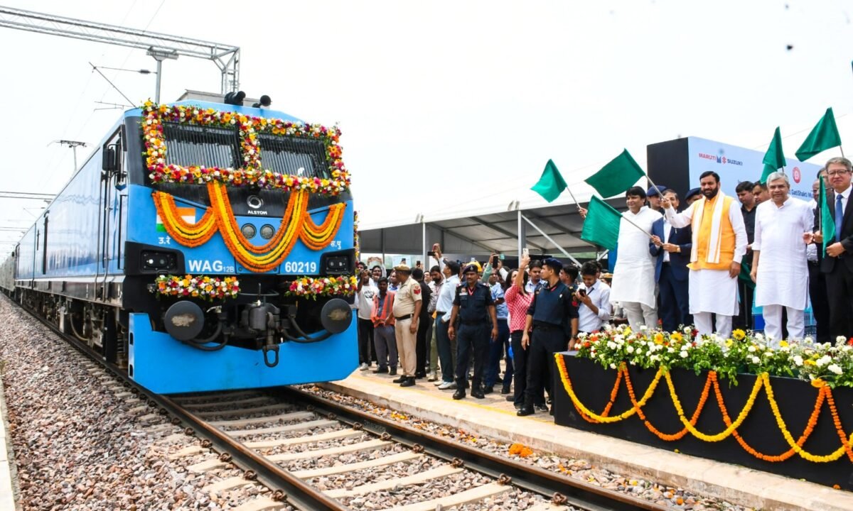 हरियाणा में लॉजिस्टिक्स की क्रांति: मुख्यमंत्री सैनी और रेल मंत्री वैष्णव ने किया मानेसर में ‘गति शक्ति मल्टी-मॉडल कार्गो टर्मिनल’ का उद्घाटन!