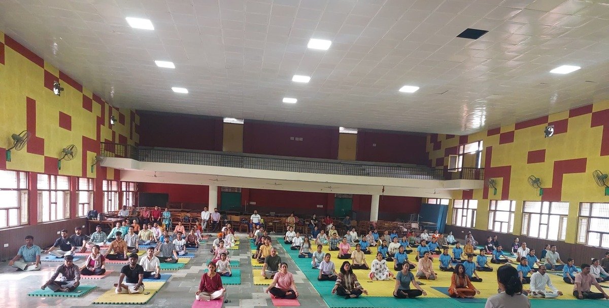 राजकीय महाविद्यालय कालका में योग दिवस पूर्व कार्यक्रम आयोजित, छात्रों और कर्मचारियों की उत्साहजनक भागीदारी!