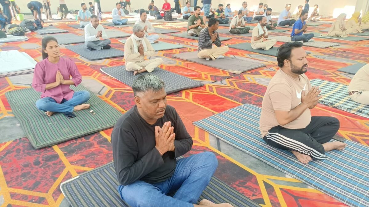 नगर निगम वार्डों में गूंजे योग मंत्र, जनसाधारण ने सीखा निरोग रहने का मंत्र!