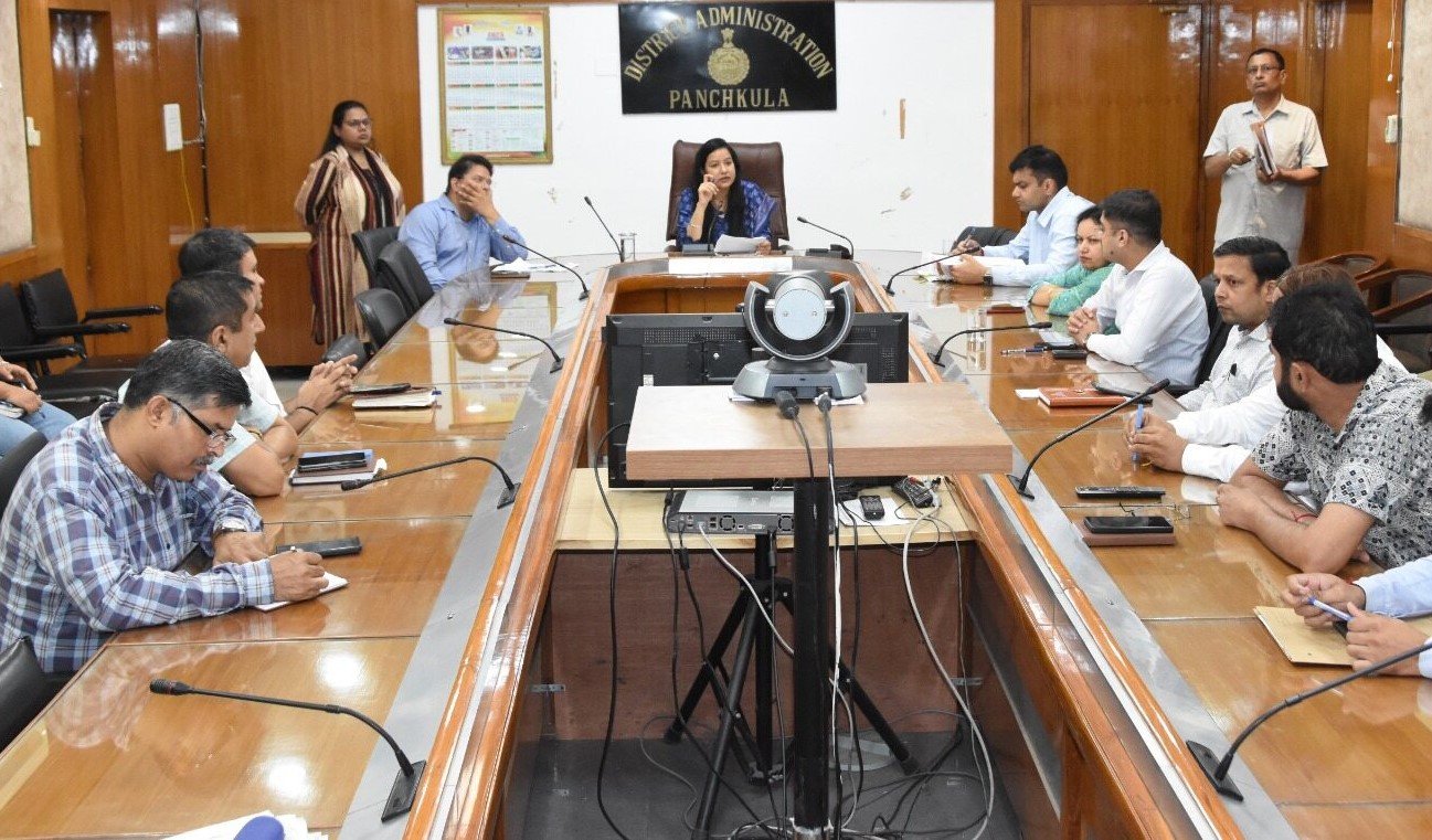 उपायुक्त ने समाधान शिविर में संबंधित अधिकारी को पेयजल समस्या का समाधान करने के दिए निर्देश, सुनी समस्याएं