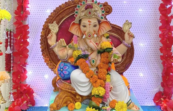 घर-घर पधारे गणपति बप्पा! शुभ गणेश चतुर्थी!