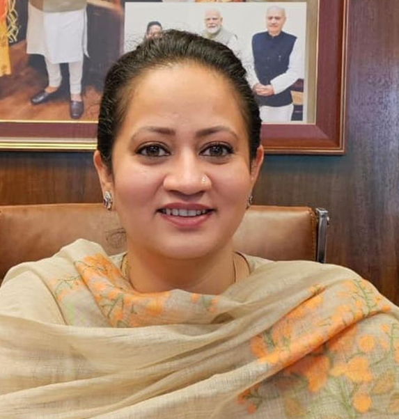 आरती सिंह राव के मार्गदर्शन में ड्र/ग डी-एडिक्शन अभियान चला
