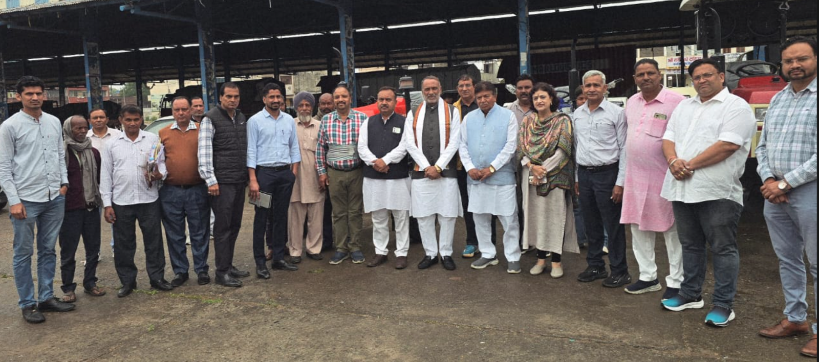 पंचकूला में 4 किसानों के ऑनलाइन ड्रॉ से चुने किसानों के ट्रैक्टर वेरिफाई