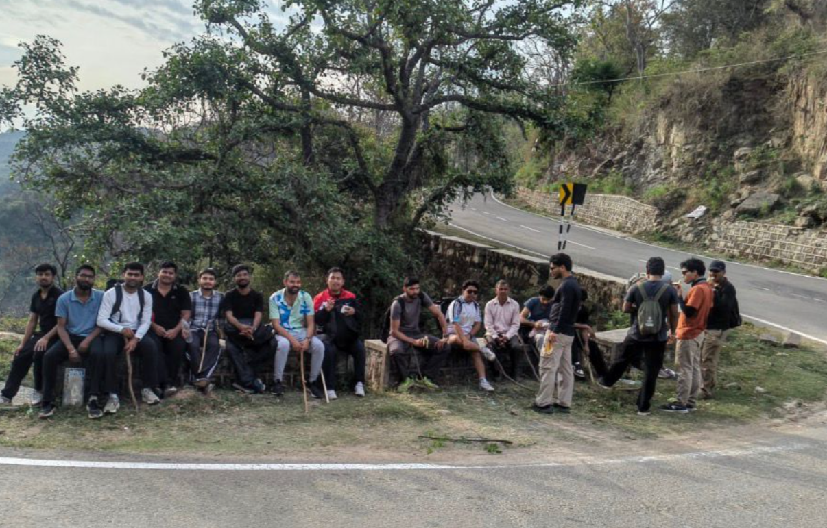 पंजाब यूनिवर्सिटी के विद्यार्थियों ने नेचर कैंप थापली में लिया भाग
