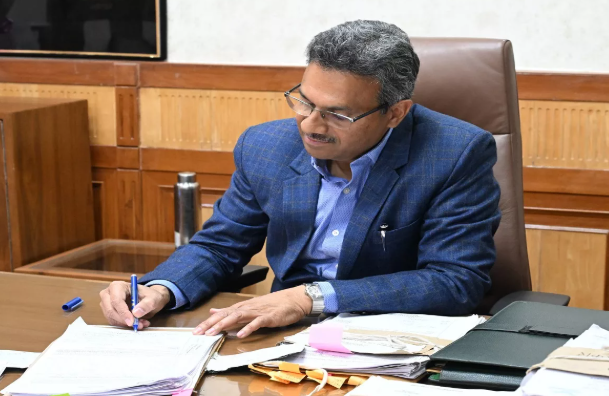 हरियाणा में अनुबंध कर्मचारियों के लिए पंजीकरण फिर शुरू